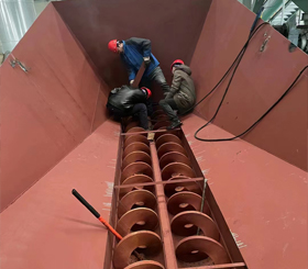 �o�S����ݔ�͙C���b����