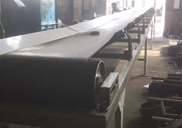 Ƥ���LͲݔ�͙C